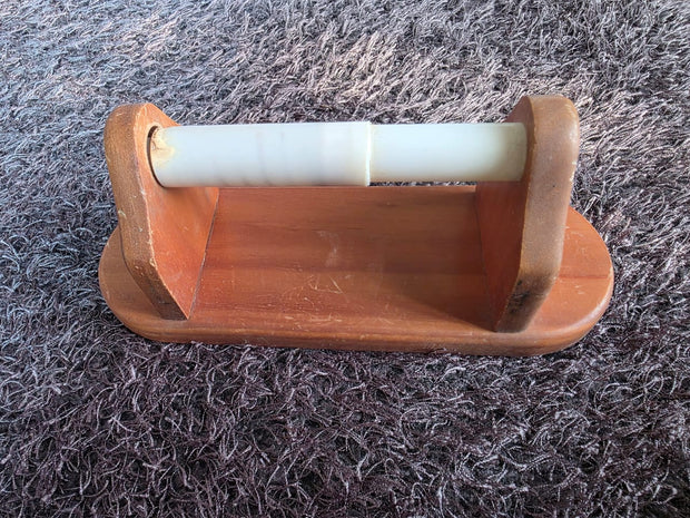 Wooden Tissue Holder